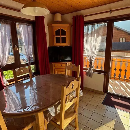 Multi Pass 3€/jour/pers - 2p Au Centre Du Village, 6 Pers, Balcon Sud, Parking, Non Fumeur - Fr-1-692-27 Apartment *